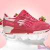 イチゴたっぷりなまるでスイーツのようなスニーカーがアシックスから登場！