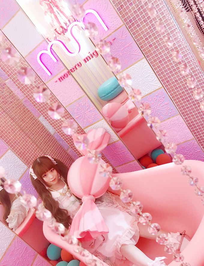 巨大パステルのドーナツやピンクのバスタブまで 渋谷109に 世界一かわいい プリ機専門店 Moreru Mignon モレルミニョン オープン Kunikaがプロデュース 画像2 Sgs109
