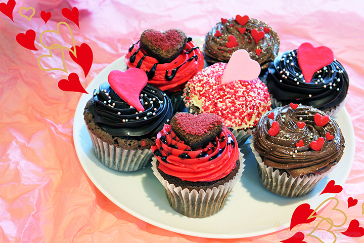 チョコ ハートで可愛さいっぱい ローラズ カップケーキから バレンタイン限定カップケーキ 新発売 詳細記事 Sgs109