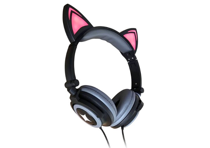 ピンクの猫耳がLEDライトで点灯♡ 音楽もムードも盛り上げる『光る猫耳ヘッドフォン(黒猫)』ヴィレヴァンオンラインにて予約受付中 詳細記事 |  SGS109