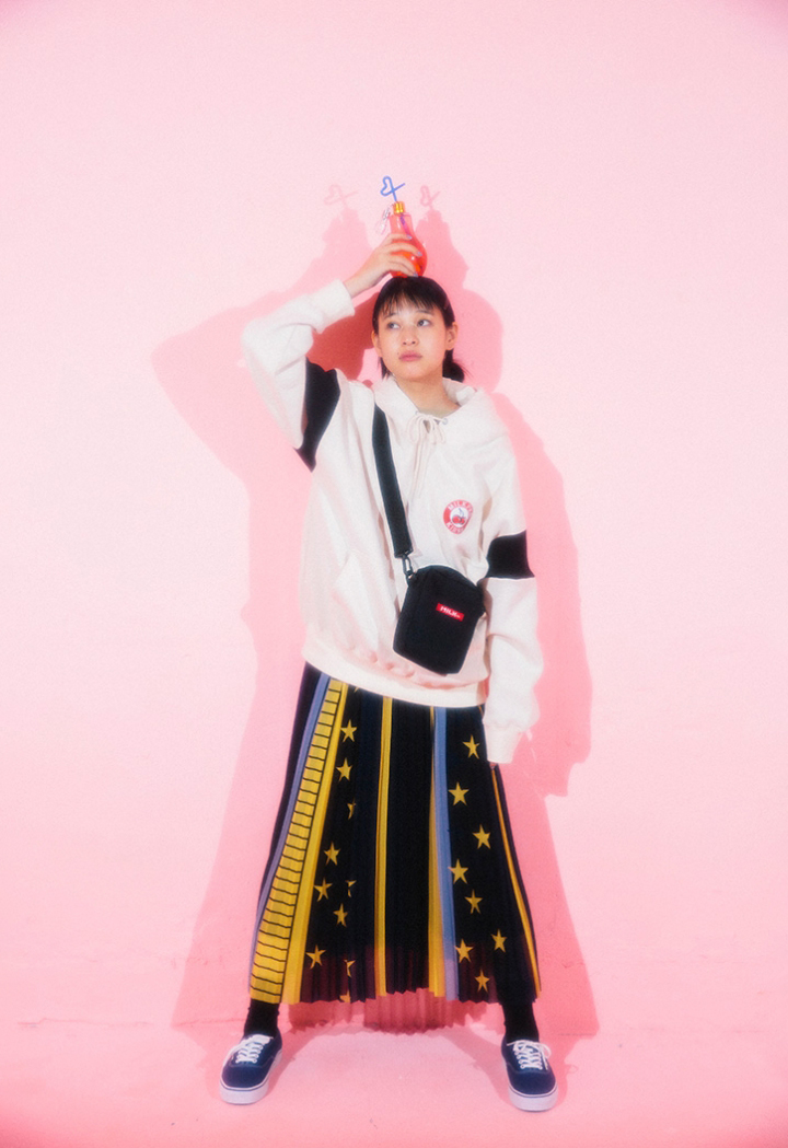 韓国人気ファッションブランドKIRSH(キルシー)の“さくらんぼ”ロゴが 