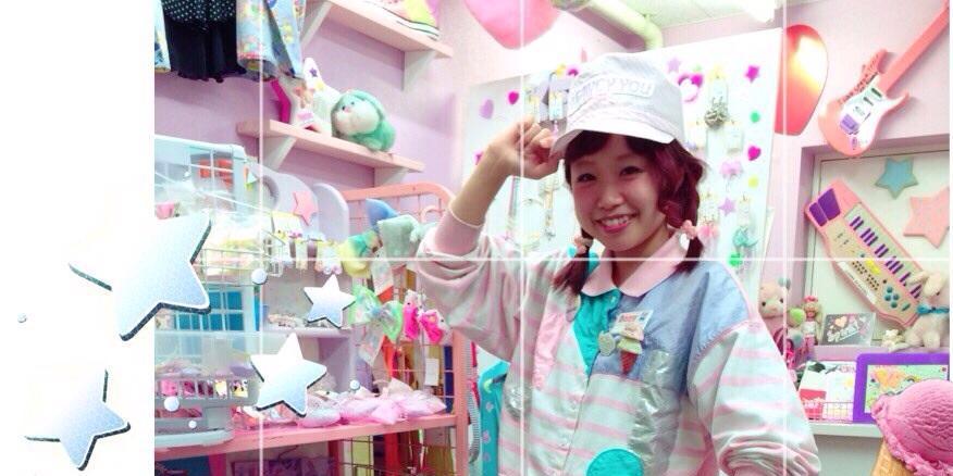 chocoのスナップ スパンクのSpank!オリジナル缶バッジ｜ストリート