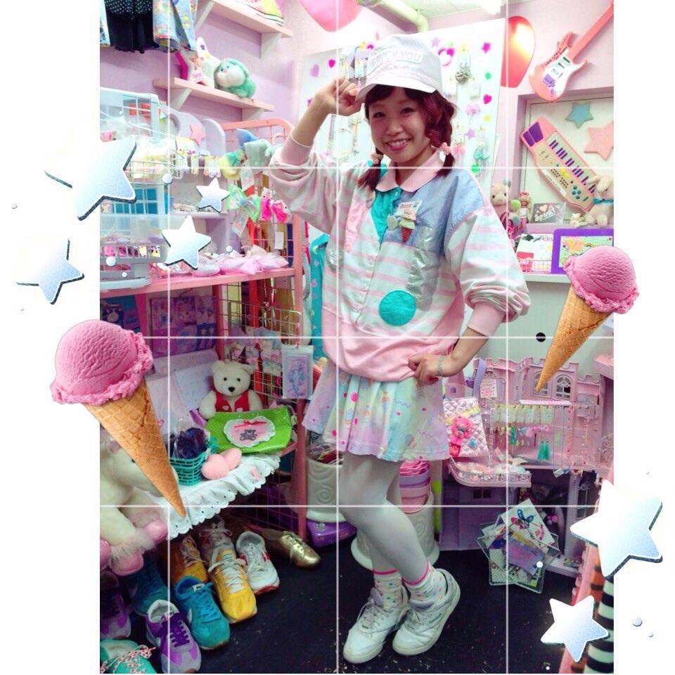 chocoのスナップ スパンクのSpank!オリジナル缶バッジ｜ストリート