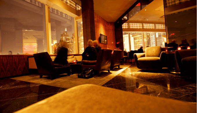 一人飲みよりも効率的に出会えるマッチングアプリ活用法