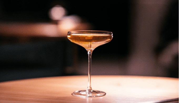 女性が一人飲みで出会いを楽しむポイント