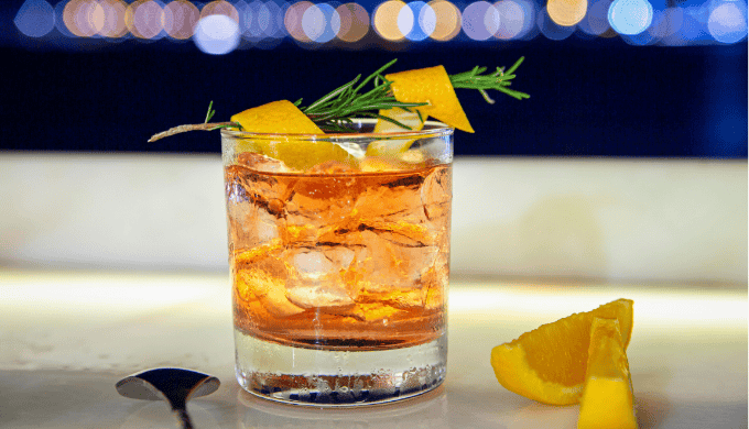 日暮里一人飲みのシチュエーション別の活用法