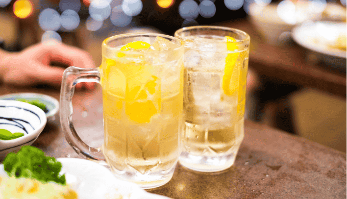 日本橋で一人飲みで自然に会話を始める5つのコツ