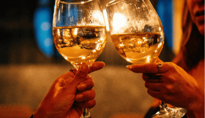 神田での一人飲み女性が安心して楽しめる神田の店選び