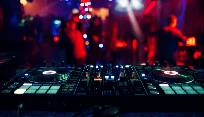 【中級者向け】クラブ・ラウンジでのナンパスポット