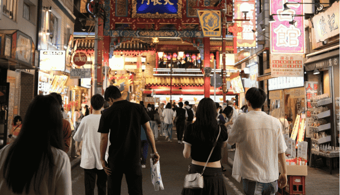 一人飲みと併用したい横浜での出会いの選択肢