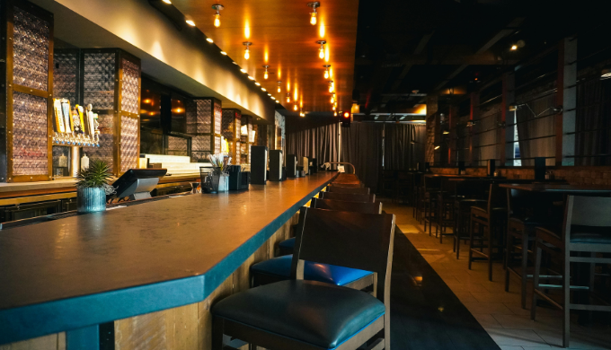 相席バー・ラウンジ｜確実に出会いたい人向け