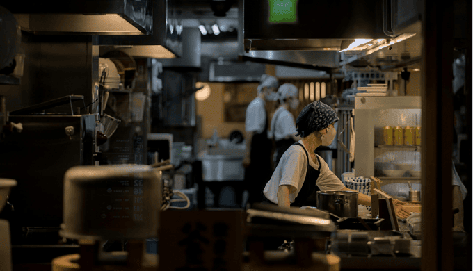 静岡での一人飲みとマッチングアプリの最強組み合わせ